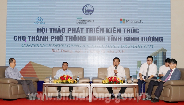 Hội thảo phát triển kiến trúc cho Thành phố thông minh Bình Dương