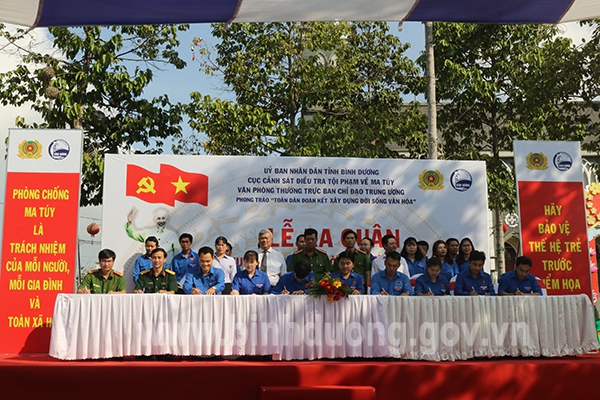 Bình Dương ra quân tuyên truyền phòng, chống ma túy và thực hiện phong trào “Toàn dân đoàn kết xây dựng đời sống văn hóa”