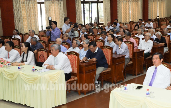 Bình Dương họp mặt văn nghệ sĩ đầu xuân Kỷ Hợi 2019